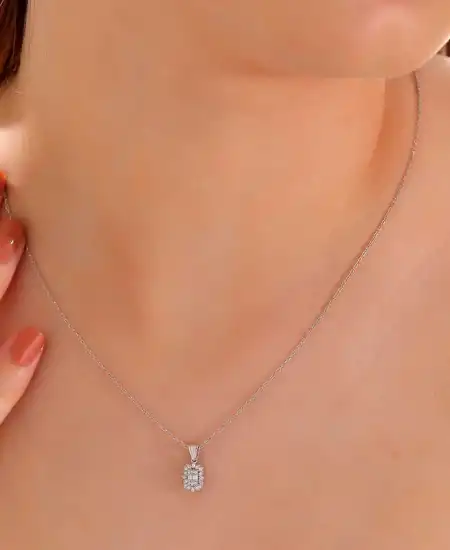 Gümüş Baget Taşlı Kadın Kolye