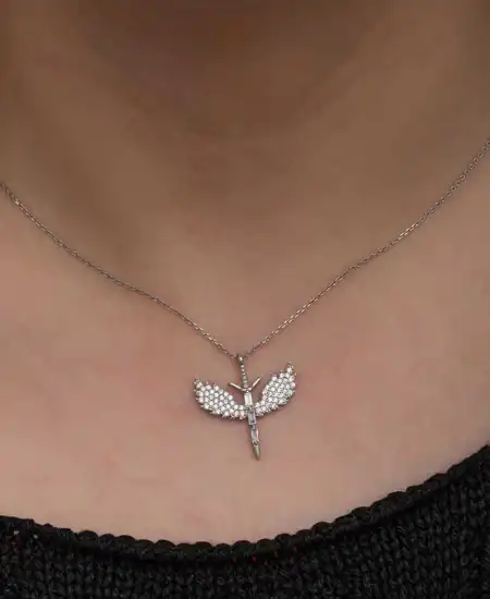 Gümüş Baget Taşlı Mikail Kılıcı Kadın Kolye