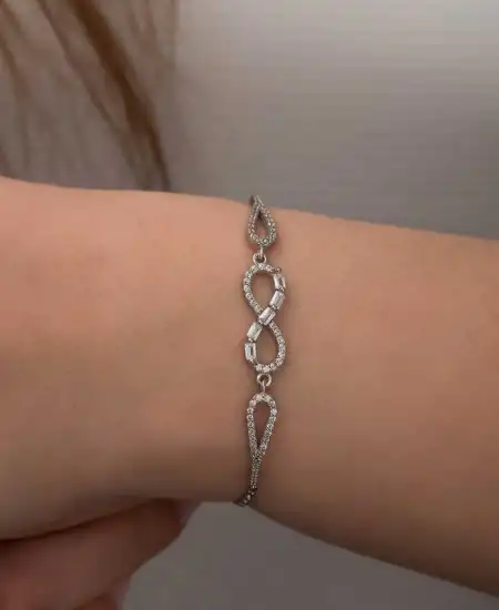 Gümüş Baget Taşlı Sonsuzluk Bileklik