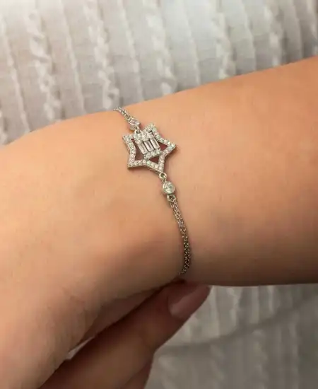 Gümüş Baget Taşlı Yıldız Kadın Bileklik