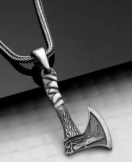 Gümüş Balta Kolye