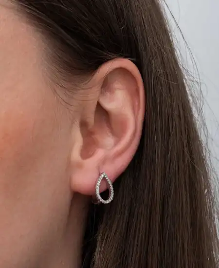 Gümüş Beyaz Taşlı Damla  Kadın Küpe