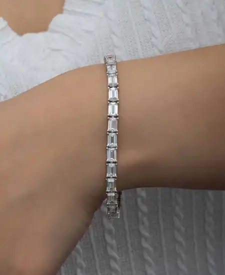 Gümüş Beyaz Taşlı Su Yolu Kadın Set