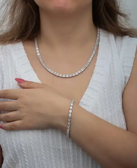 Gümüş Beyaz Taşlı Su Yolu Kadın Set