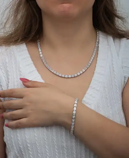 Gümüş Beyaz Taşlı Su Yolu Kadın Set