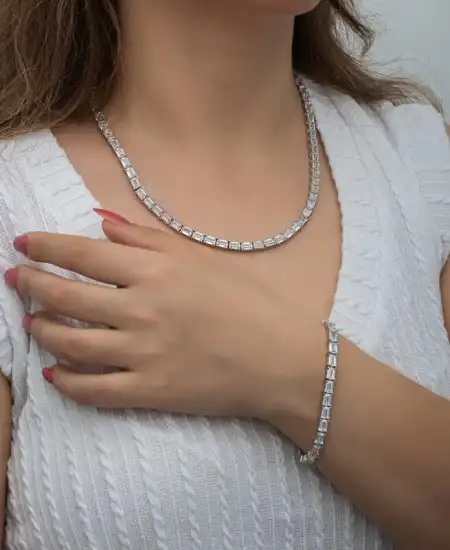 Gümüş Beyaz Taşlı Su Yolu Kadın Set