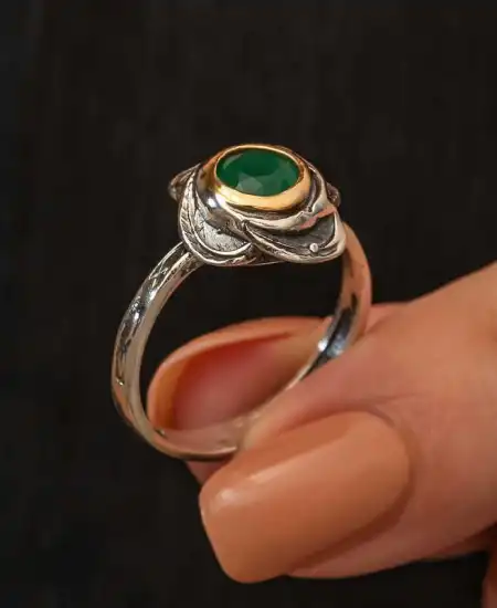 Gümüş Çiçek Desenli Otantik Kadın Yüzük