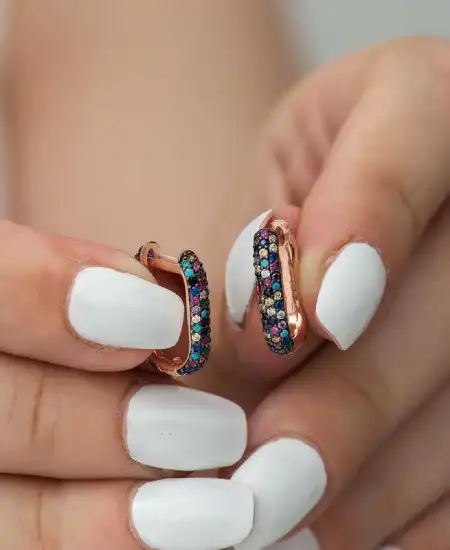 Gümüş Çift Taraflı Mix Taşlı J Bayan Küpe