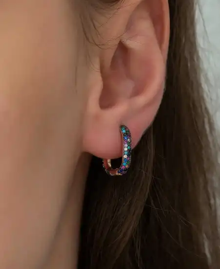 Gümüş Çift Taraflı Mix Taşlı J Bayan Küpe