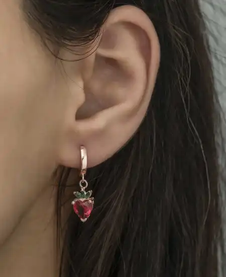 Gümüş Çilek Figür Meyve Küpe