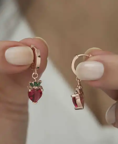 Gümüş Çilek Figür Meyve Küpe