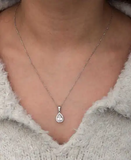 Gümüş Damla Beyaz Zirkon Taşlı Kadın Kolye