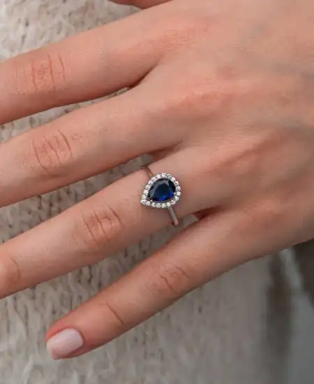 Gümüş Damla Safir Taşlı Kadın Yüzük
