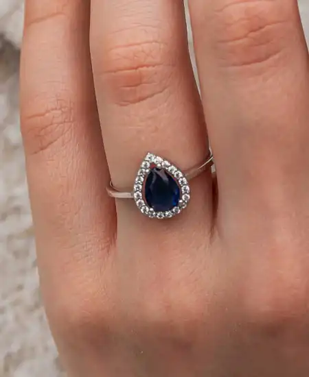 Gümüş Damla Safir Taşlı Kadın Yüzük
