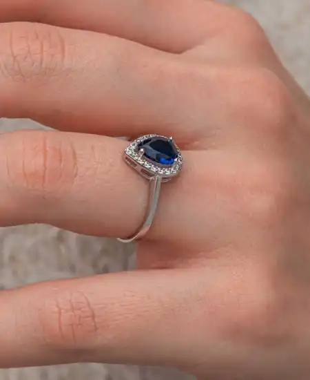 Gümüş Damla Safir Taşlı Kadın Yüzük