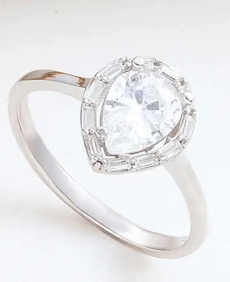 Gümüş Damla Zirkon Taşlı Kadın Yüzük