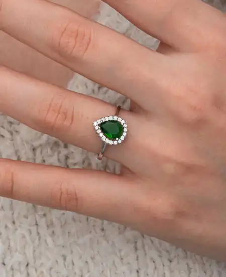 Gümüş Damla Zümrüt Taşlı Kadın Yüzük