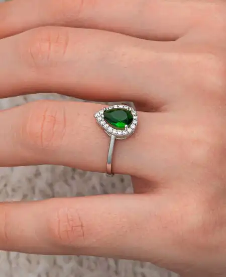 Gümüş Damla Zümrüt Taşlı Kadın Yüzük