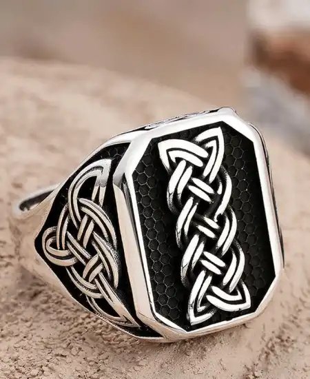 Gümüş Desenli Erkek Yüzük