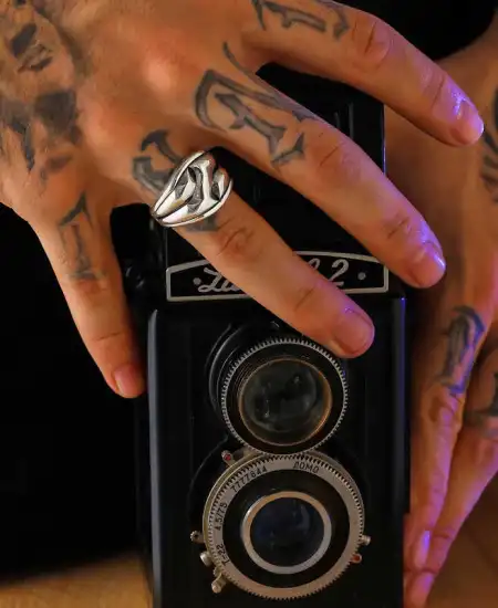 Gümüş Desenli Erkek Yüzük