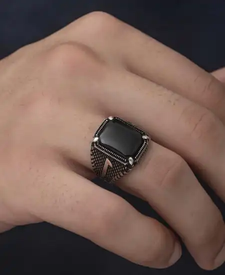 Gümüş Elif Oniks Erkek Yüzük