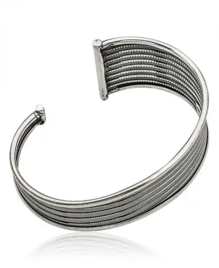 Gümüş Eskitme Desenli Bayan Bilezik