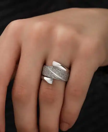 Gümüş Zirkon Taşlı Bayan Yüzük