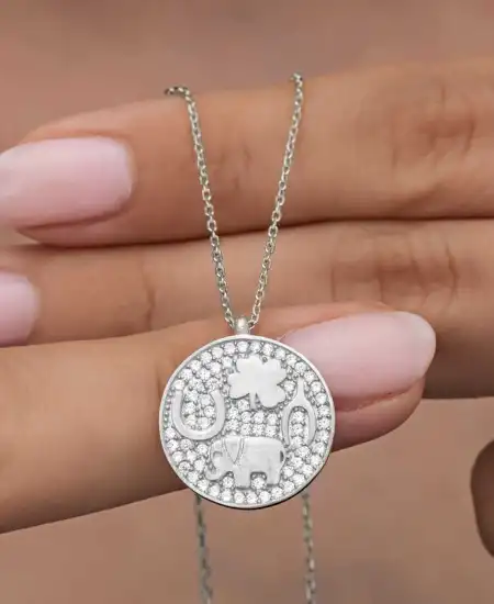 Gümüş Fil Motifli Şans Kadın Kolye