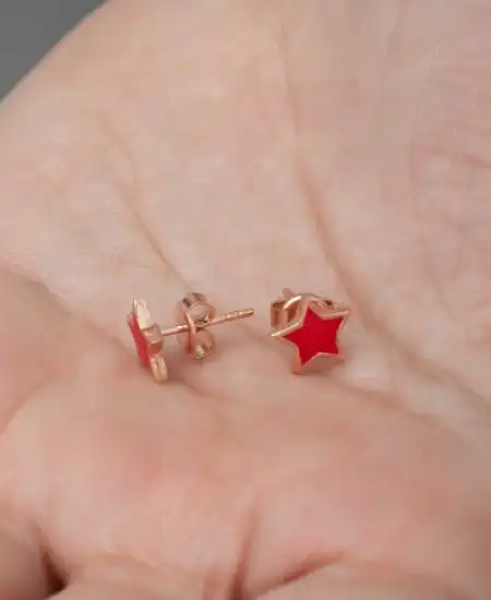 Gümüş Fosforlu Kırmızı Yıldız Küpe