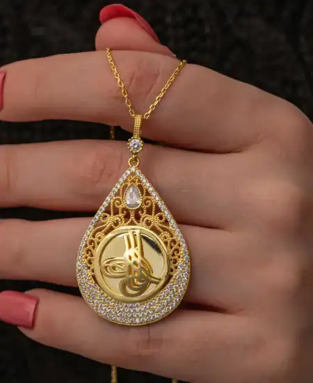 Gümüş Gold Kaplama Damla Tuğralı Kadın Kolye