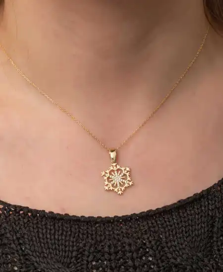 Gümüş Gold Kar Tanesi Kadın Kolye