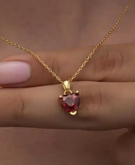 Gümüş Gold Kırmızı Taşlı Kalpli Kadın Kolye