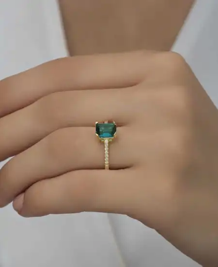 Gümüş Gold Yeşil Baget Taşlı Kadın Yüzük