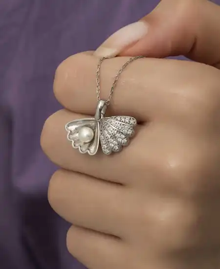 Gümüş İncili İstiridye Bayan Kolye