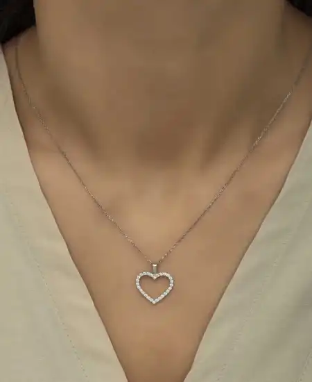 Gümüş Kalp Bayan Kolye