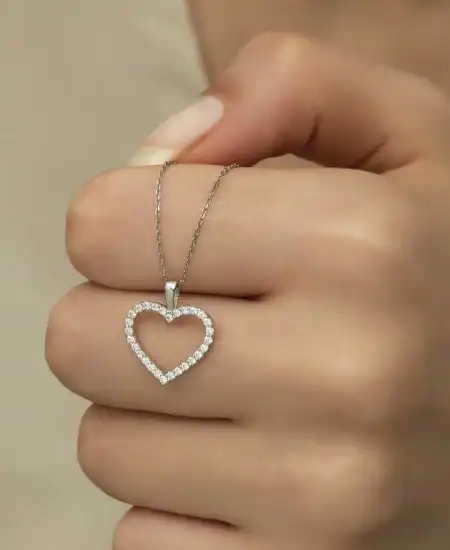 Gümüş Kalp Bayan Kolye
