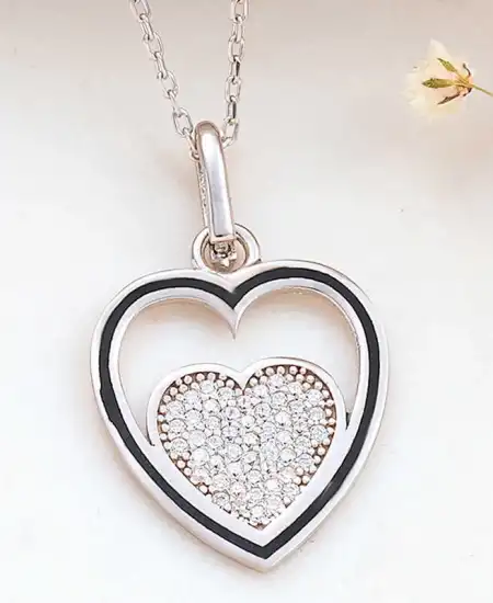 Gümüş Kalp Kadın Kolye