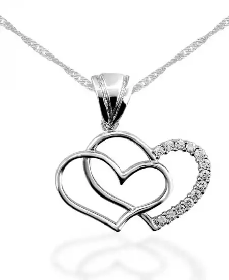 Gümüş Kalpli Bayan Kolye