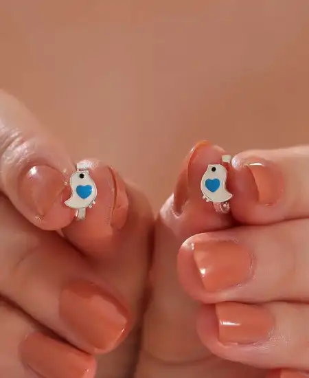 Gümüş Kalpli Kuş Çocuk Küpesi