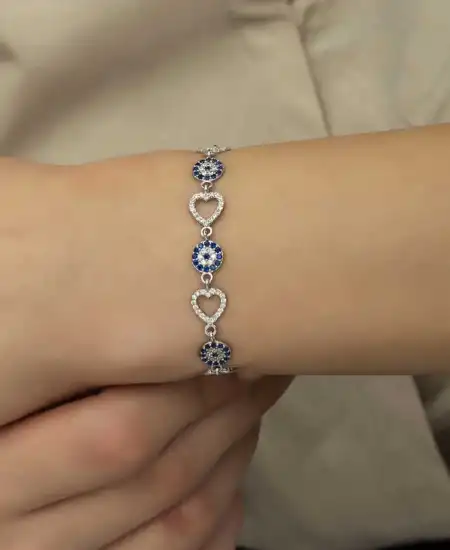 Gümüş Kalpli Nazar Bayan Bileklik