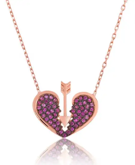 Gümüş Kalpli Ok Bayan Kolye