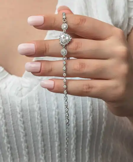 Gümüş Kalpli Su Yolu Kadın Bileklik