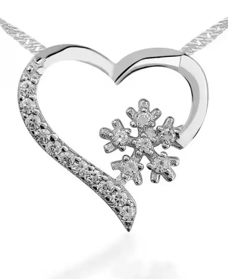 Gümüş Kar Tanesi Kalp Bayan Kolye