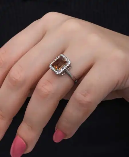 Gümüş Kare Baget Zultanit Taşlı  Kadın Yüzük