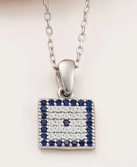 Gümüş Kare Nazar Kadın Kolye