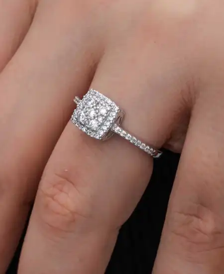 Gümüş Kare Zirkon Taşlı Kadın Yüzük