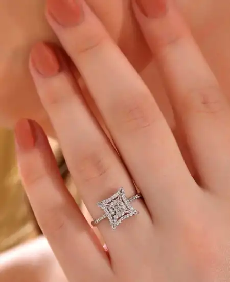 Gümüş Kare Zirkon Taşlı Kadın Yüzük