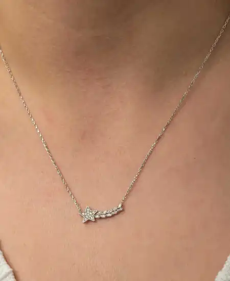 Gümüş Kayan Yıldız Kadın Kolye