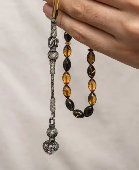 Gümüş Kazaz Püsküllü Sıkma Kehribar Tesbih