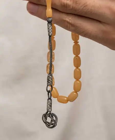 Gümüş Kazaz Püsküllü Sıkma Kehribar Tesbih